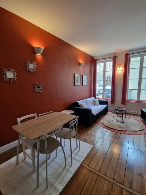 Chaleureux Appartement - Hyper Centre - Charbonnet Труа Экстерьер фото
